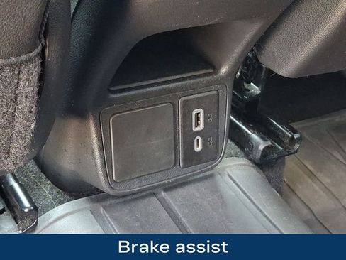 Used 2023 Buick Encore GX Select w/ Sport Touring Package AWD/4WD image 21
