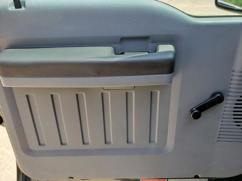 Used 2013 Ford F250 XL image 13