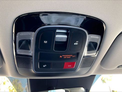 Used 2024 Hyundai Sonata SEL w/ Convenience Package image 32