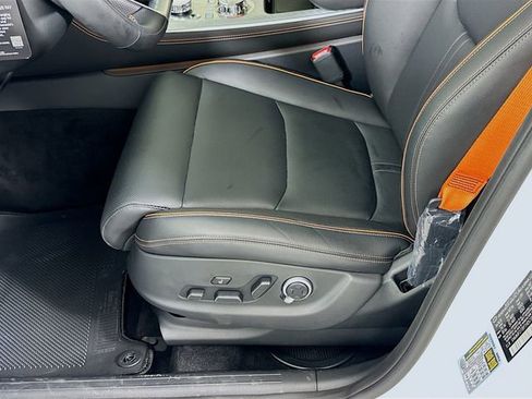 New 2026 Genesis GV70 2.5T Sport Prestige AWD/4WD image 21