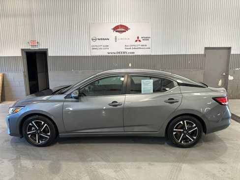 Certified 2024 Nissan Sentra SV image 6
