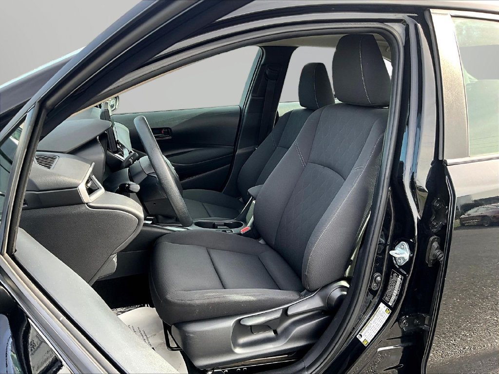Used 2024 Toyota Corolla LE FWD image 23