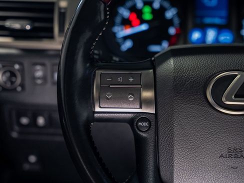 Used 2017 Lexus GX 460 Premium w/ Premium Package image 45