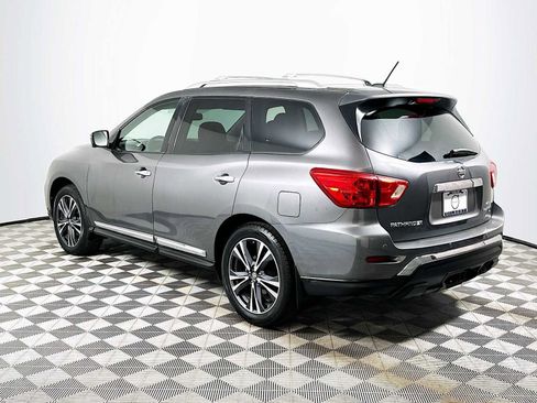Used 2018 Nissan Pathfinder Platinum image 5