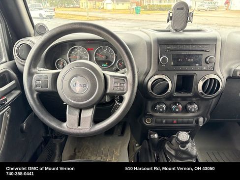Used 2014 Jeep Wrangler Unlimited Sport image 13