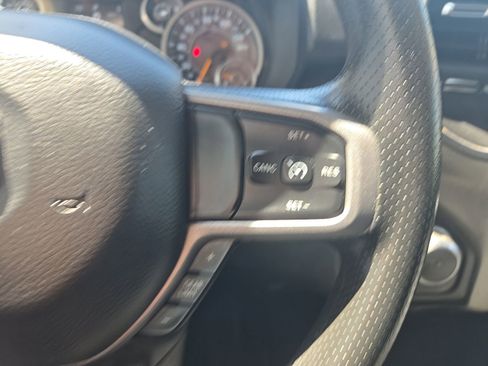 Used 2019 RAM 1500 Tradesman AWD/4WD image 12