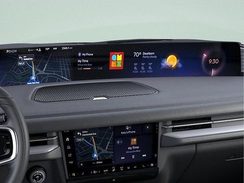 Certified 2025 Lincoln Navigator Reserve AWD/4WD image 29