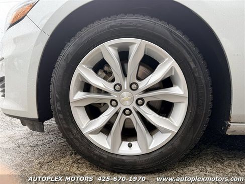 Used 2019 Chevrolet Malibu LT image 23