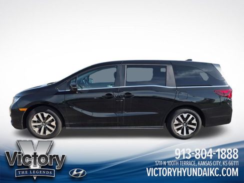 Used 2025 Honda Odyssey EX-L image 2