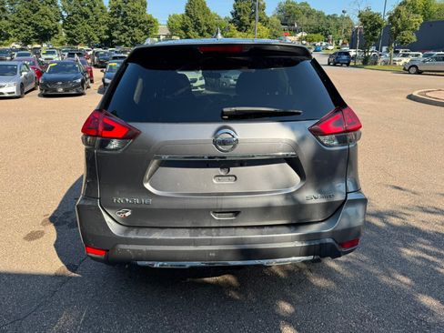 Used 2018 Nissan Rogue SV w/ Premium Package AWD/4WD image 6
