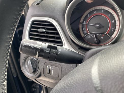 Used 2015 Dodge Journey American Value Package w/ Flexible Seating Group image 20