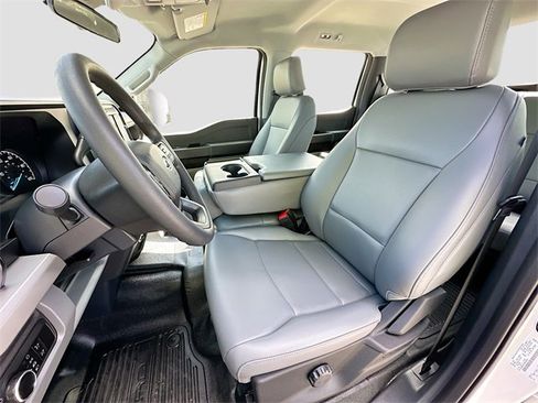 New 2025 Ford F550 2WD Crew Cab Super Duty image 13