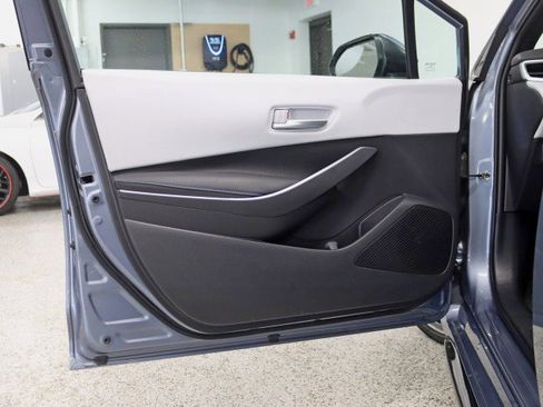 Used 2021 Toyota Corolla SE w/ Carpet Mat Package (TMS) image 23