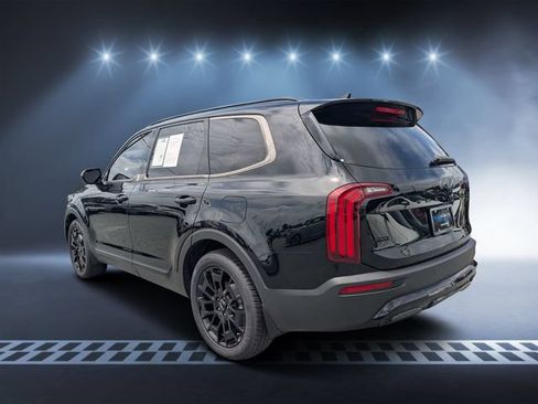 Used 2022 Kia Telluride SX w/ Nightfall Edition Package AWD/4WD image 4