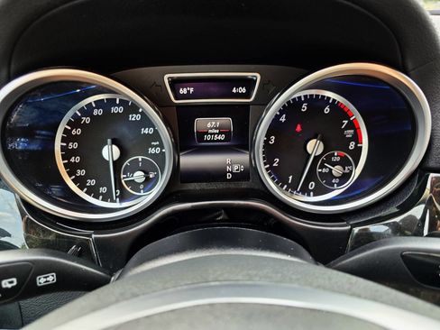 Used 2016 Mercedes-Benz GL 450 4MATIC w/ Premium I Package image 12