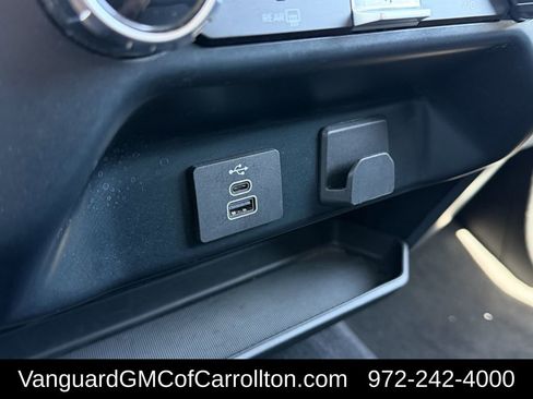 Used 2025 Ford F150 XLT w/ Equipment Group 301A Standard AWD/4WD image 23