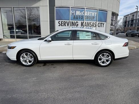 New 2026 Honda Accord LX image 2