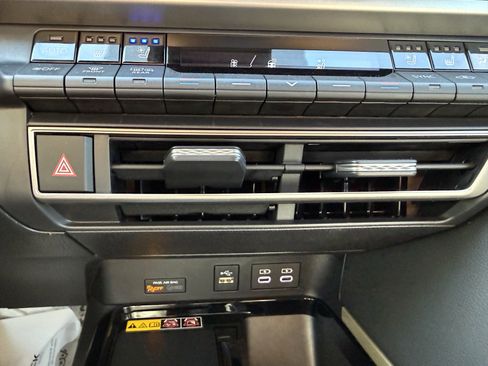 Certified 2025 Toyota Camry XSE w/ Premium Package image 27