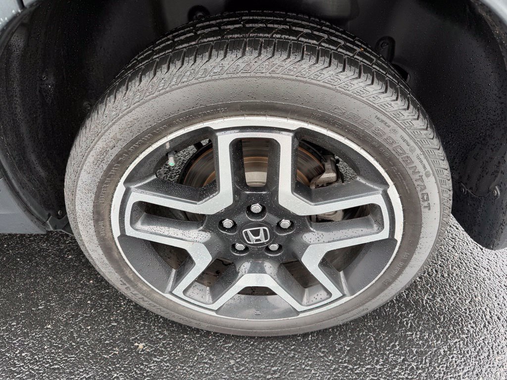 Used 2023 Honda Passport Elite image 9