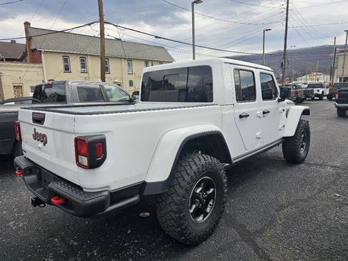 Used 2023 Jeep Gladiator Rubicon w/ Cold Weather Group image 4