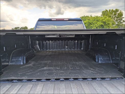 Used 2019 Chevrolet Silverado 1500 Custom Trail Boss w/ Custom Convenience Package AWD/4WD image 14