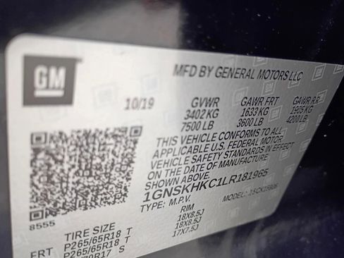 Used 2020 Chevrolet Suburban LT image 28