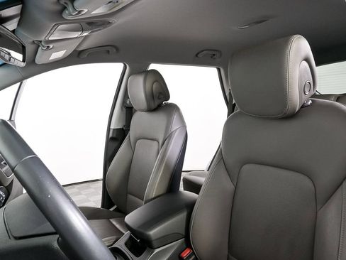 Used 2019 Hyundai Santa Fe XL SE w/ SE Premium Package 02 image 6