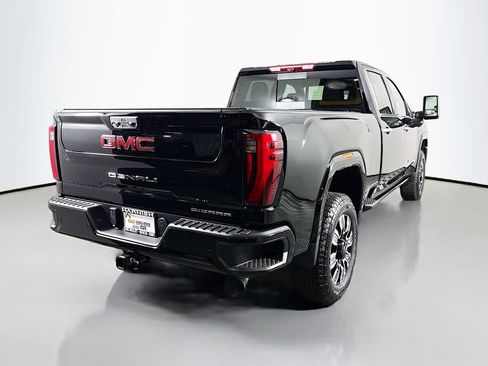 New 2025 GMC Sierra 3500 Denali w/ Denali Reserve Package image 7