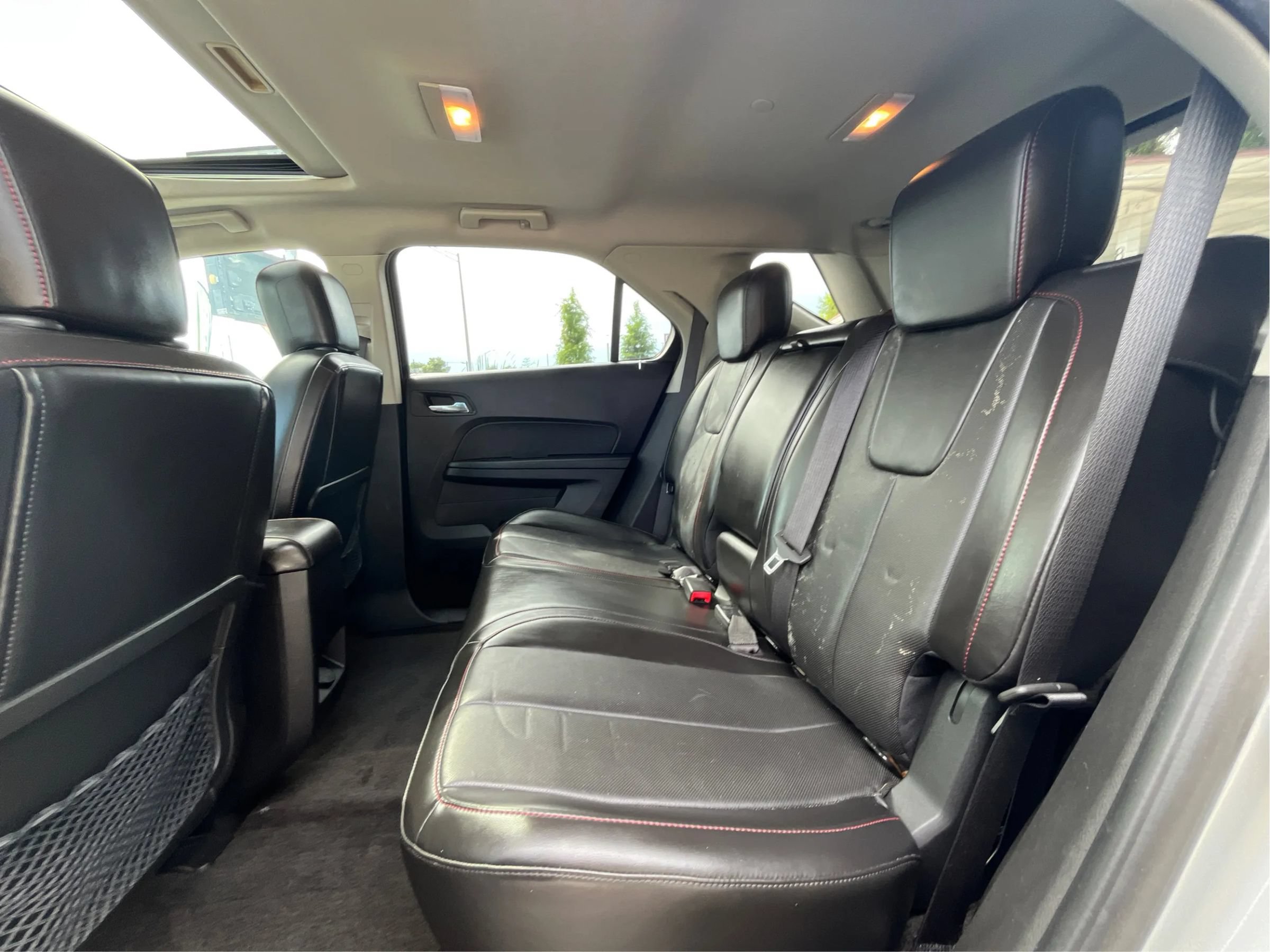 Used 2010 Chevrolet Equinox LT w/ Cargo Management Package FWD image 12