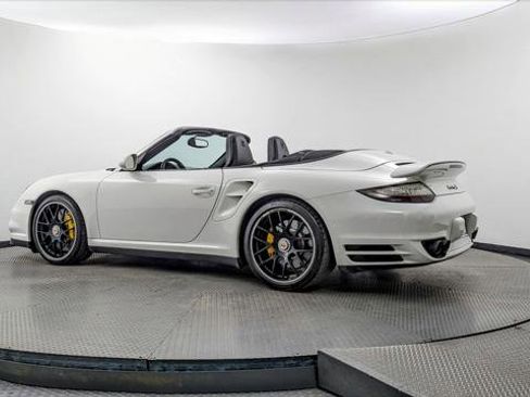 Used 2012 Porsche 911 Turbo S AWD/4WD image 4