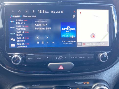 Used 2025 Kia Soul S FWD image 18