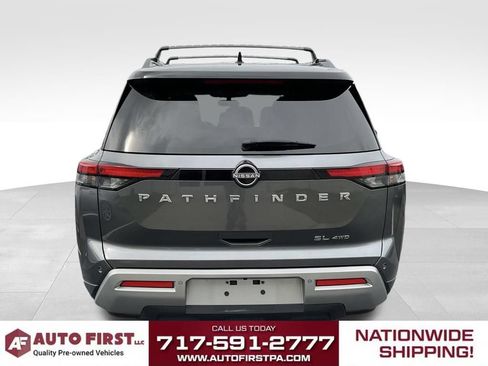 Used 2022 Nissan Pathfinder SL AWD/4WD image 3