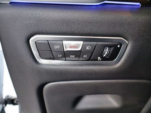 Used 2023 BMW X5 xDrive40i w/ Premium Package AWD/4WD image 52