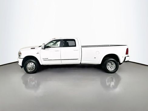 New 2026 RAM 3500 Limited w/ Towing Technology Group AWD/4WD image 4