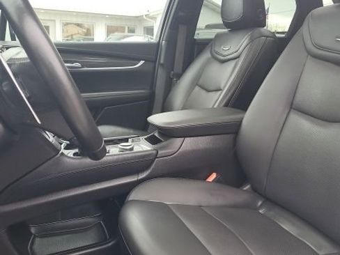 Used 2022 Cadillac XT5 Sportv image 13