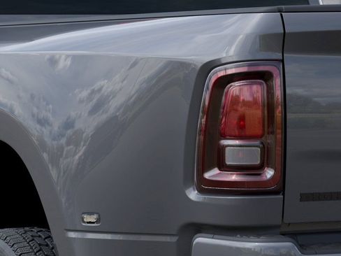 New 2026 RAM 3500 Big Horn AWD/4WD image 9