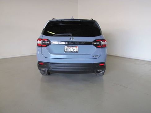 Certified 2025 Honda Pilot Sport image 22