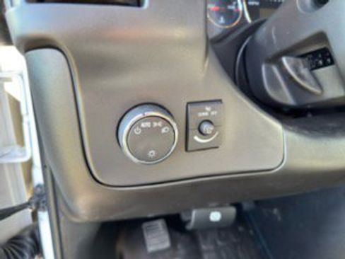 New 2025 Chevrolet Express 2500 w/ Driver Convenience Package image 15