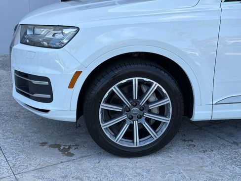 Used 2017 Audi Q7 2.0T Premium Plus w/ Premium Plus Package AWD/4WD image 11