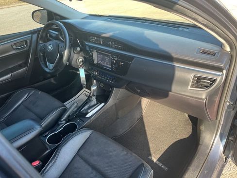 Used 2015 Toyota Corolla S image 22