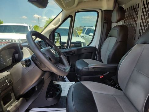 Used 2023 RAM ProMaster 2500 FWD image 15