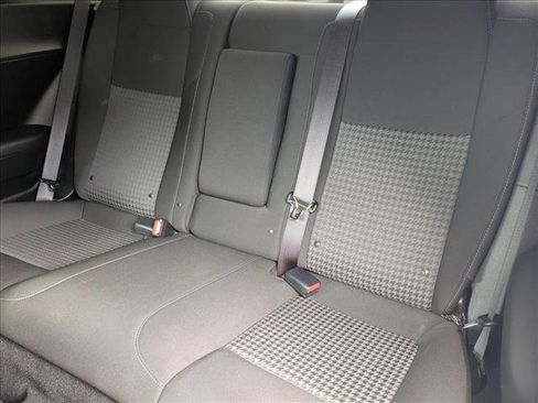 Used 2022 Dodge Challenger R/T image 17