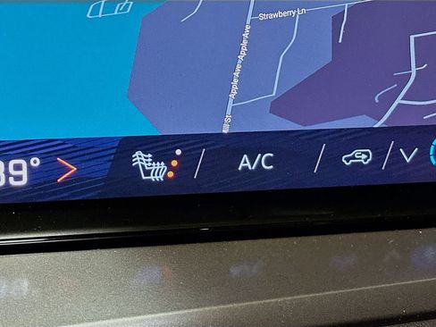 New 2026 Chevrolet Traverse LT w/ Enhanced Driving Package image 22