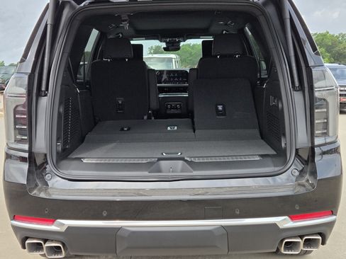 New 2026 Chevrolet Tahoe High Country AWD/4WD image 6