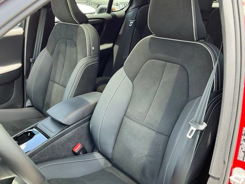 Used 2023 Volvo C40 P8 Recharge Ultimate w/ Protection Package Premier AWD/4WD image 37