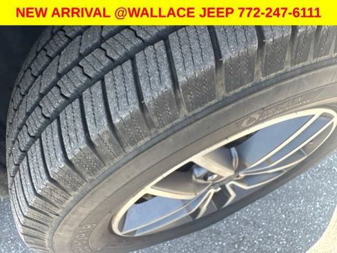 Used 2020 Jeep Grand Cherokee Limited w/ Trailer Tow Group IV AWD/4WD image 10