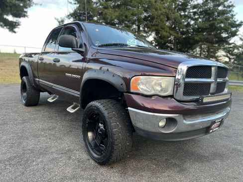 Used 2005 Dodge Ram 2500 Truck SLT w/ Trailer Tow Group AWD/4WD image 3