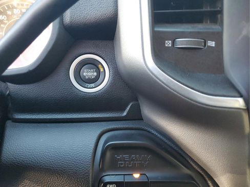 Used 2024 RAM 3500 Big Horn image 21