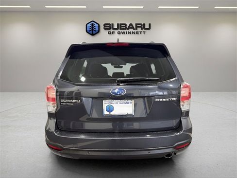Used 2018 Subaru Forester 2.5i Touring image 4
