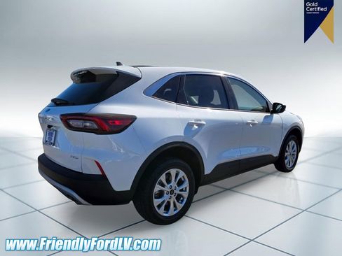 Certified 2024 Ford Escape Active AWD/4WD image 6